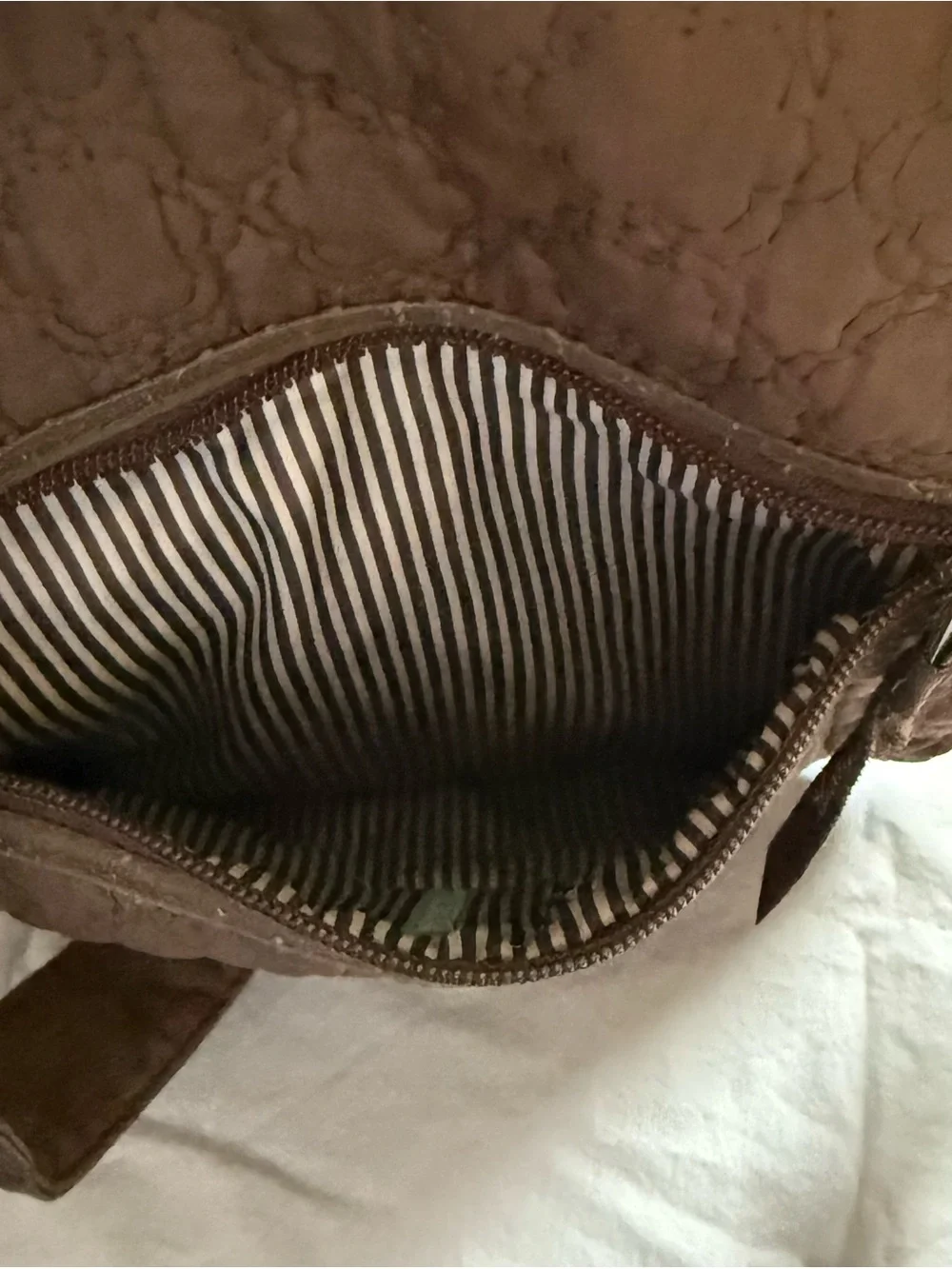 thirty-one compact thirty