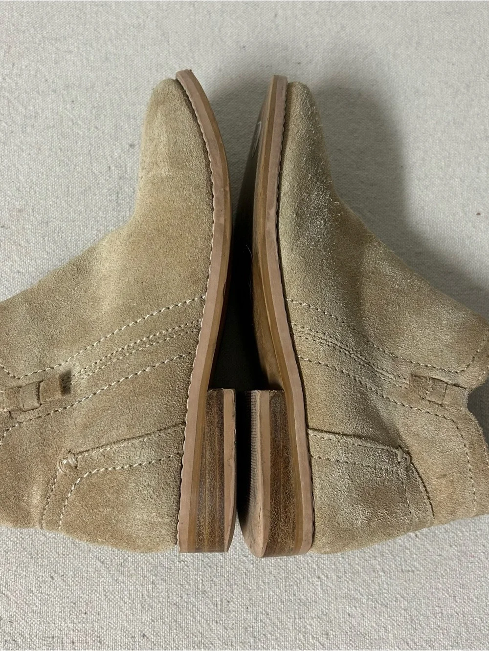 Jack Rogers signs beige