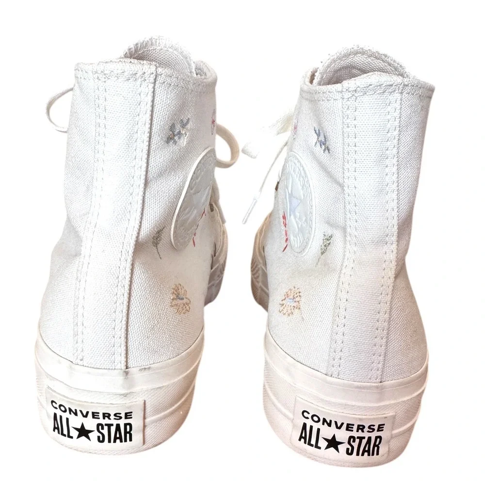 Converse All Stars perfectly closure featuring