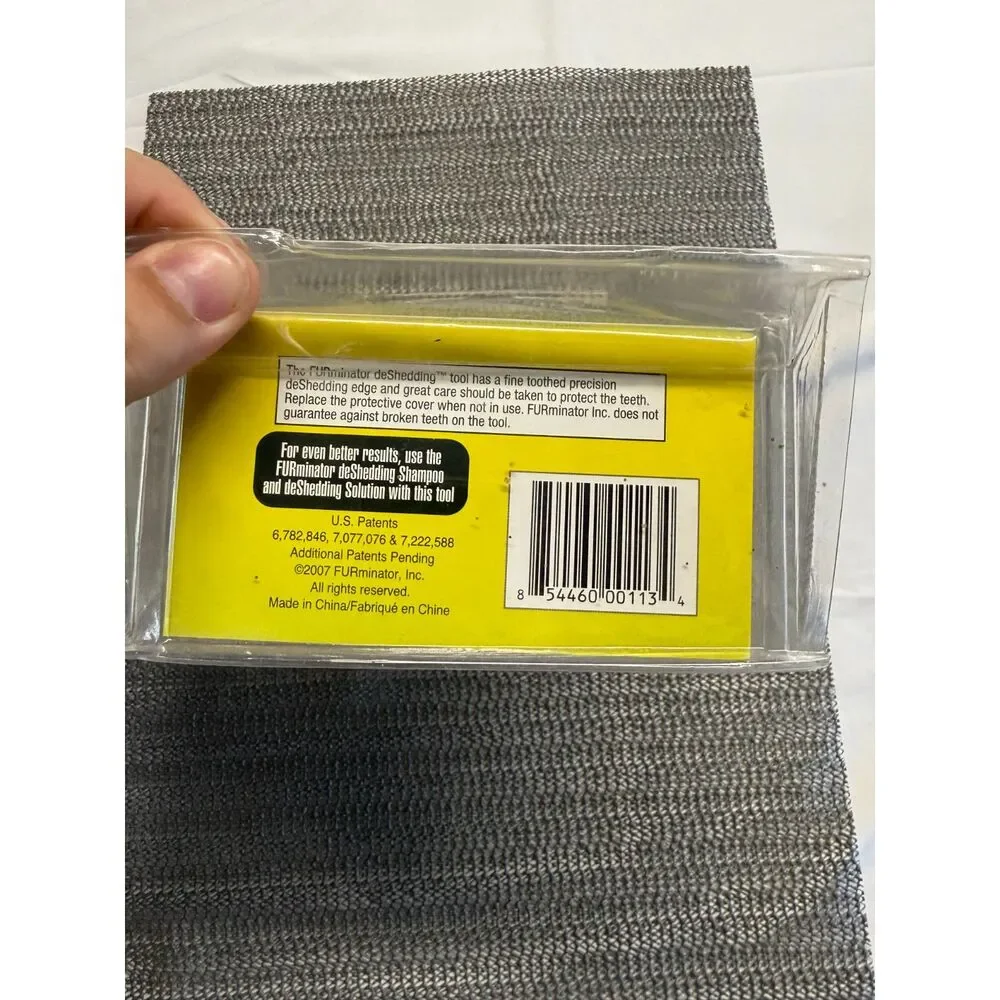 FURminator deshedding tool