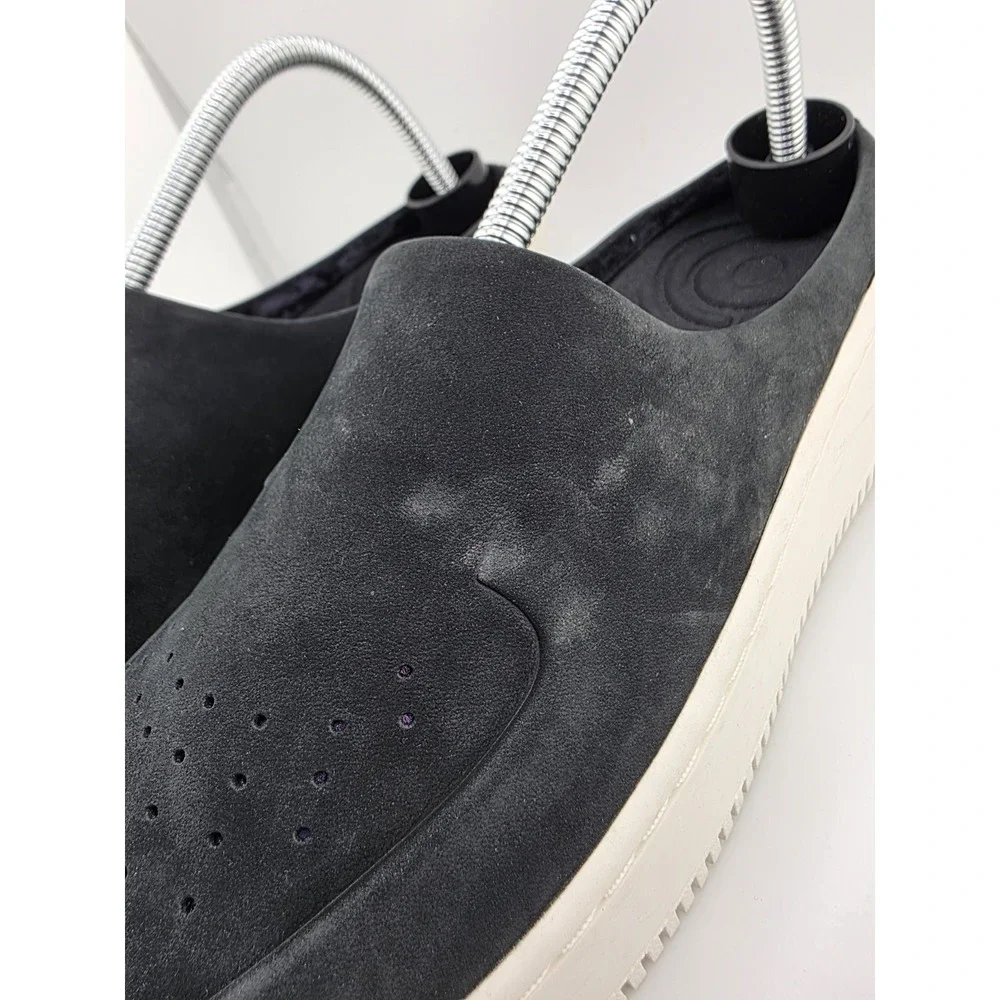 Nike pre owned