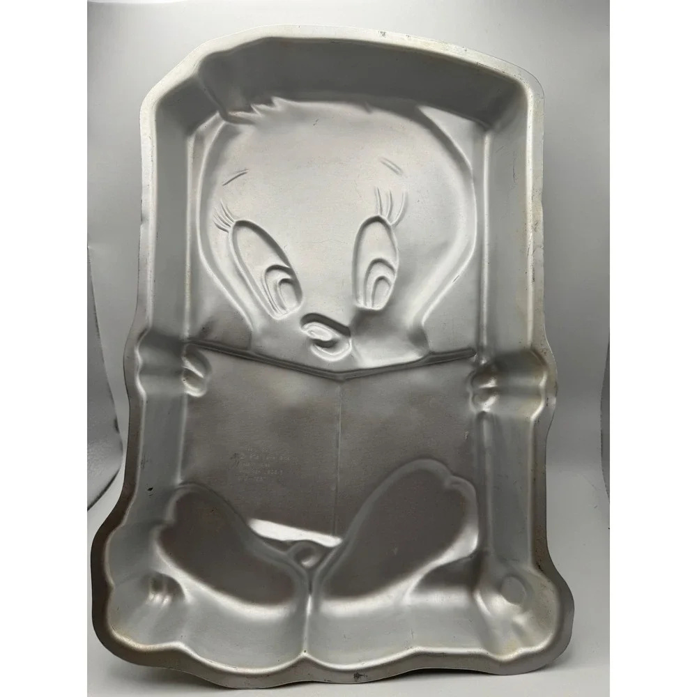 Vintage 1978 Tweety Bird Cake‎ Pan Warner Bros Aluminum Baking Mold