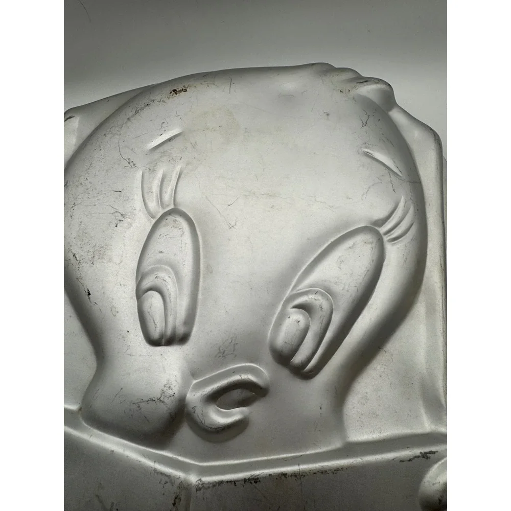 Vintage 1978 Tweety Bird Cake‎ Pan Warner Bros Aluminum Baking Mold