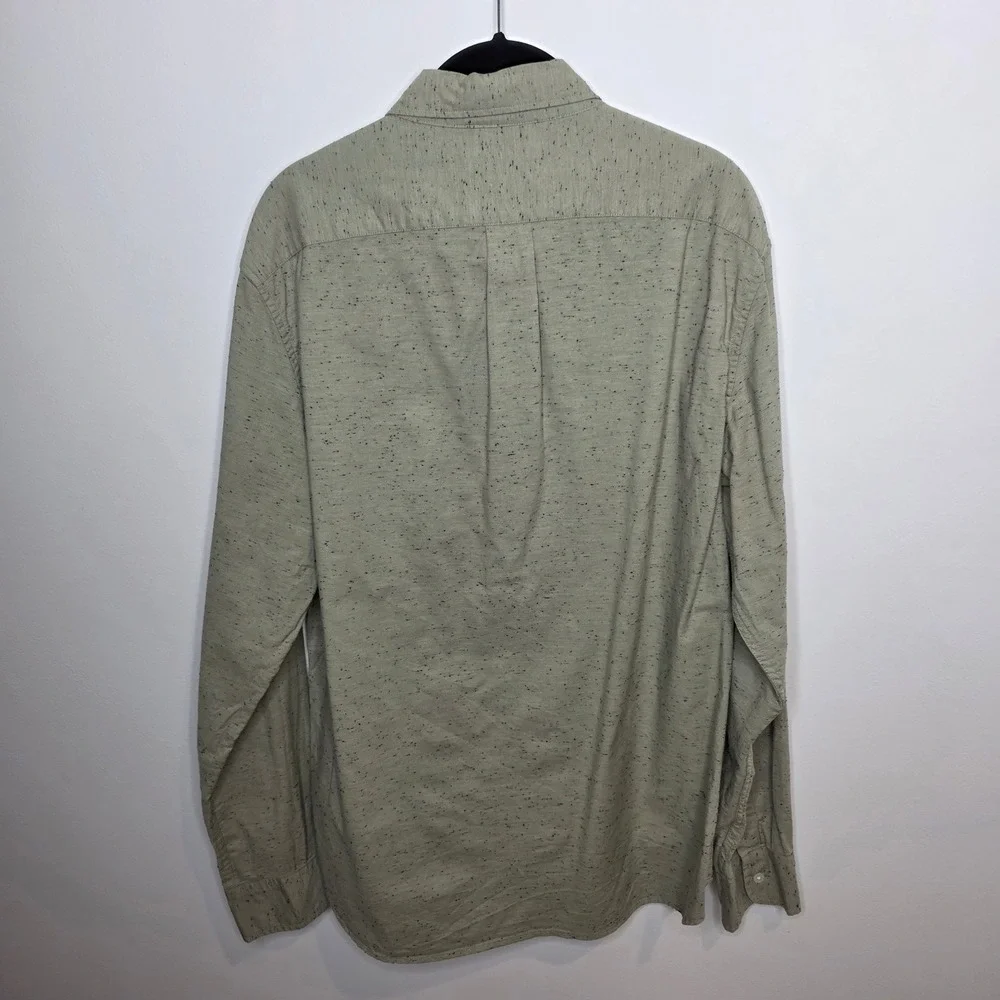 J. Crew features crew