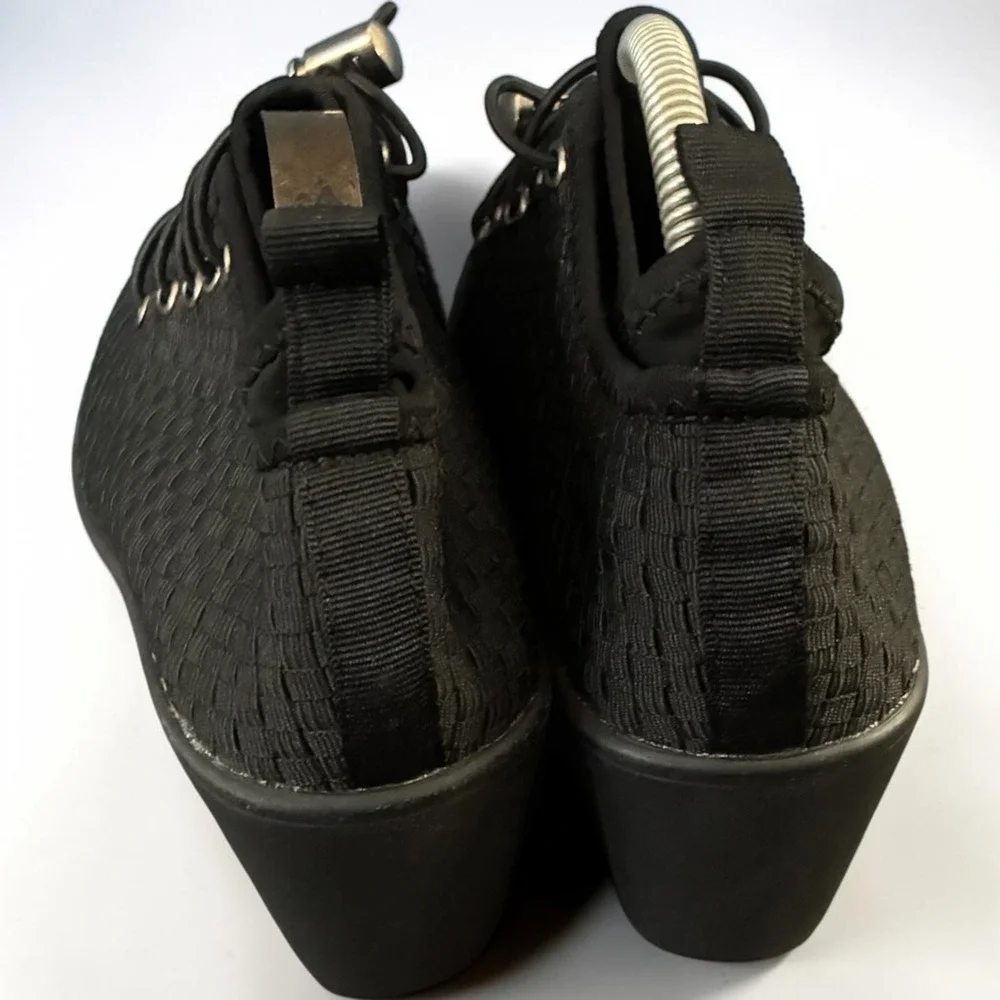 Steven by‎ Steve Madden Base Black Woven Wedge Bungee Lace Sneakers Womens 8.5