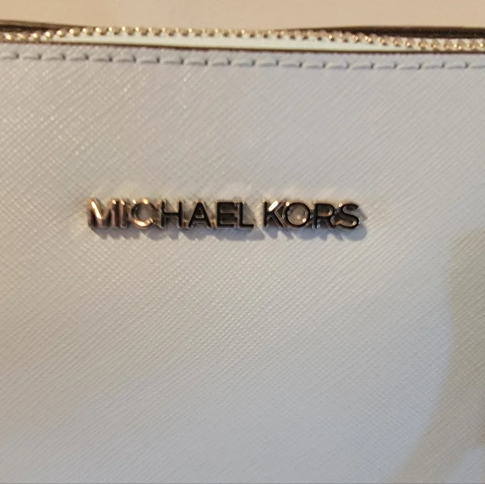 Michael Kors #mkcharlottetote #shoulderbag