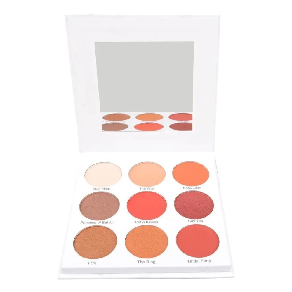NIB GIVE THEM LALA BEAUTY The Grown Woman Palette