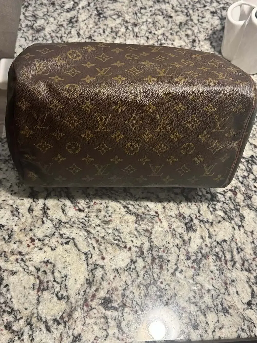 Louis Vuitton very good