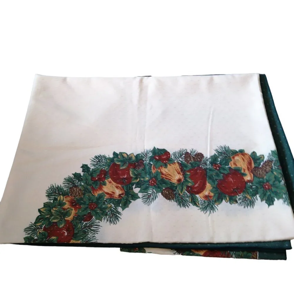 Christmas Rectangular Fruit Pinecone VTG Tablecloth 60 x 84 Inch Holiday Festive