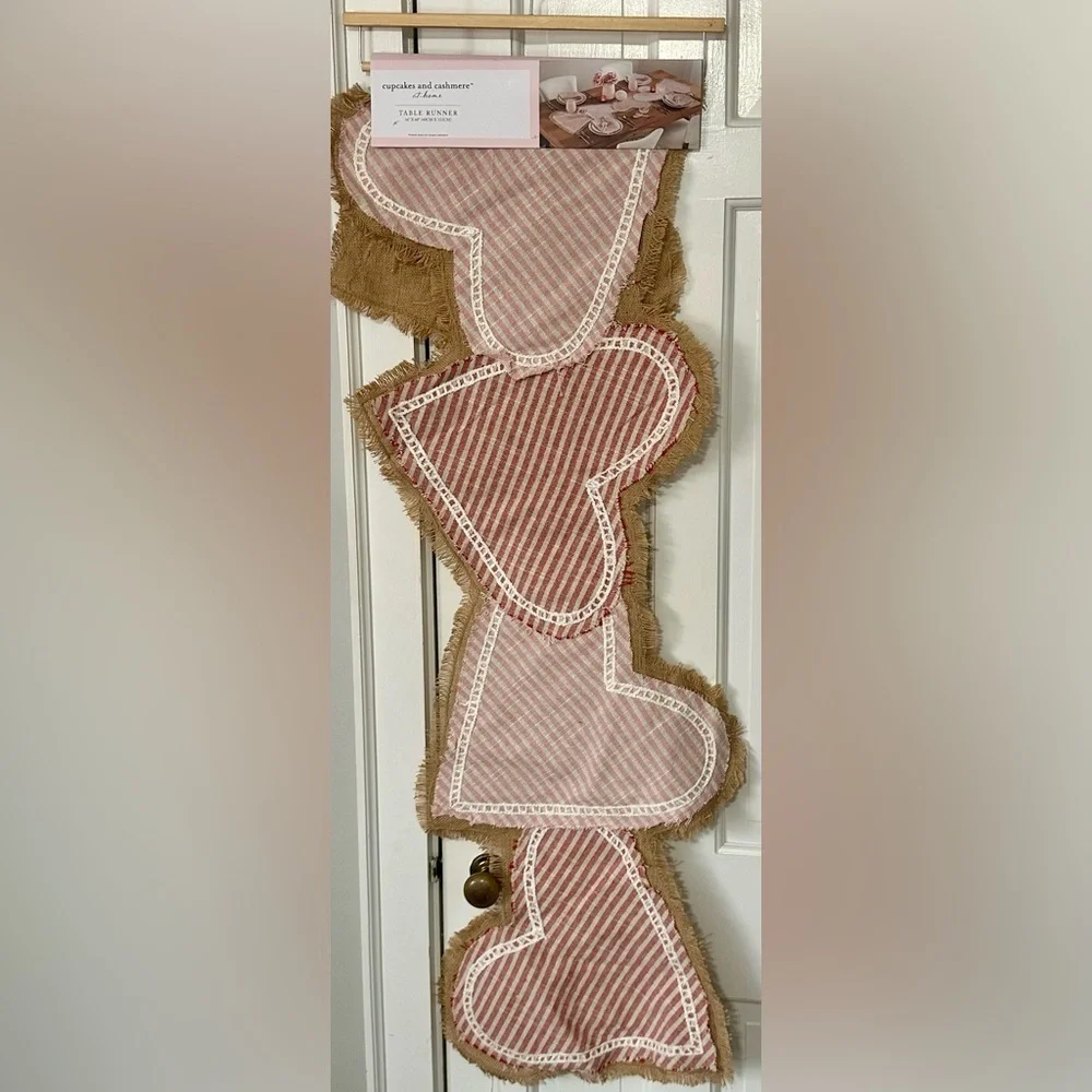 cupcakes & cashmere new tags