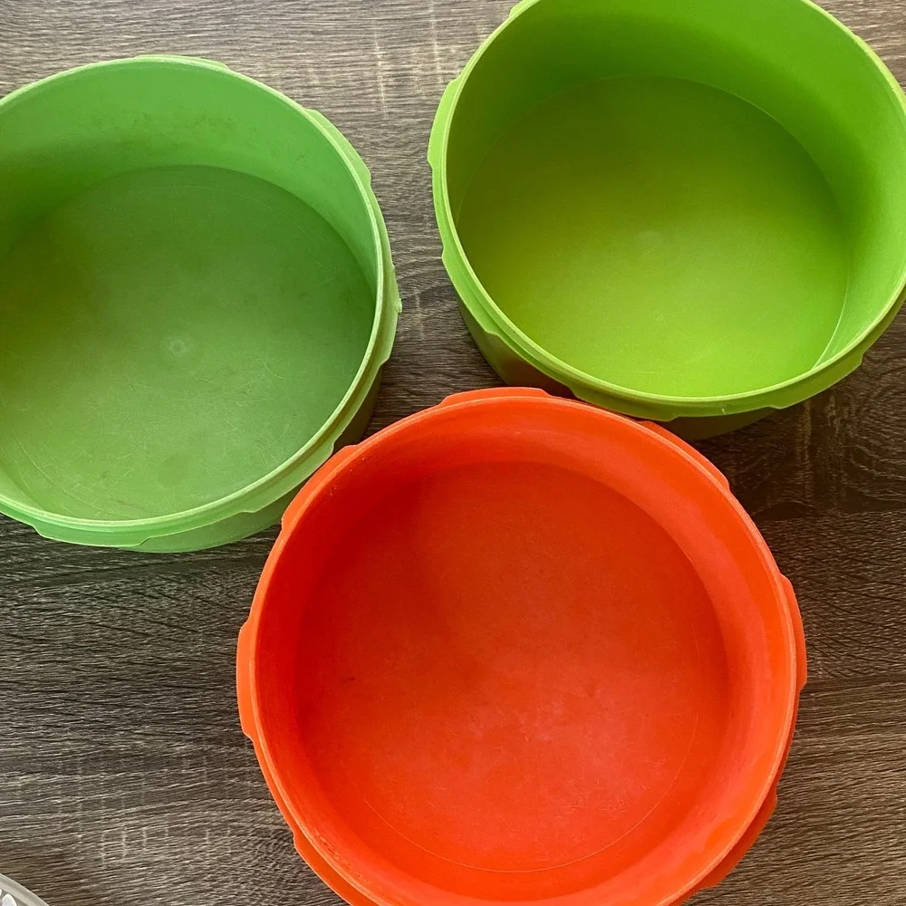 Tupperware classic bowls