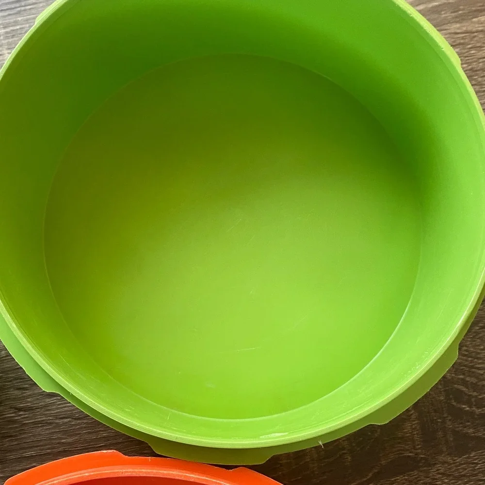 Tupperware classic bowls