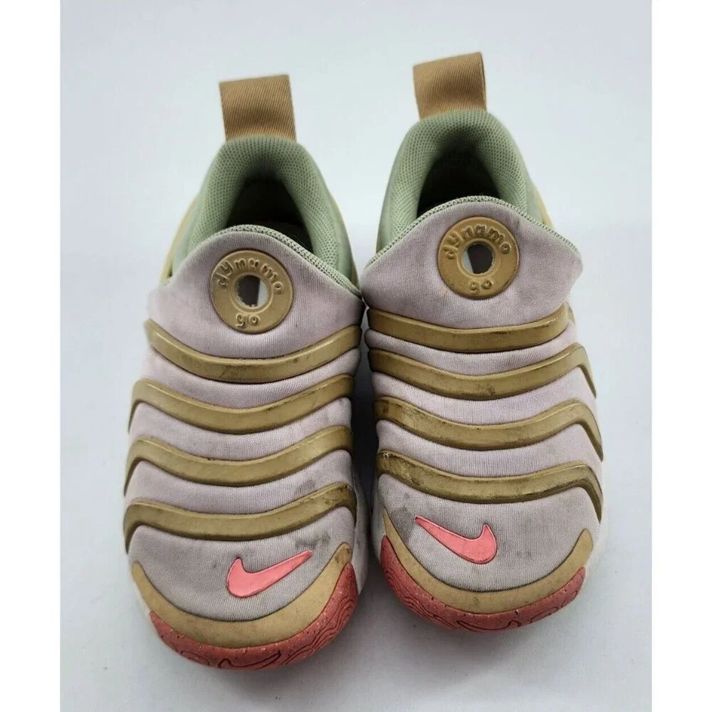 Nike dynamo go