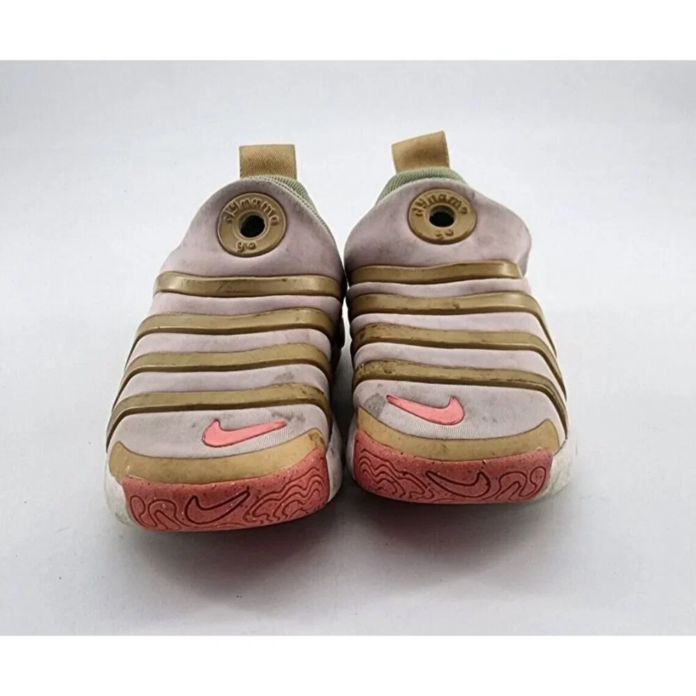 Nike dynamo go