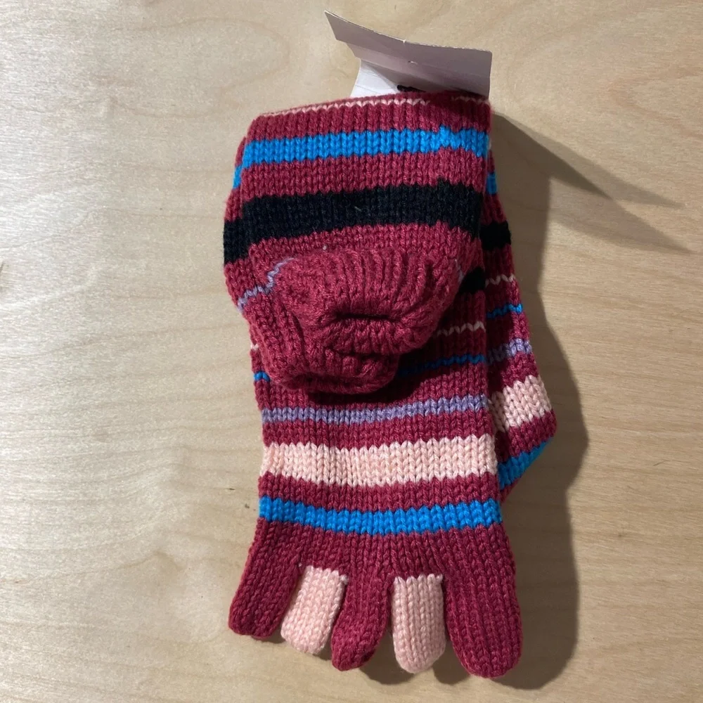No Boundaries vibrant knit