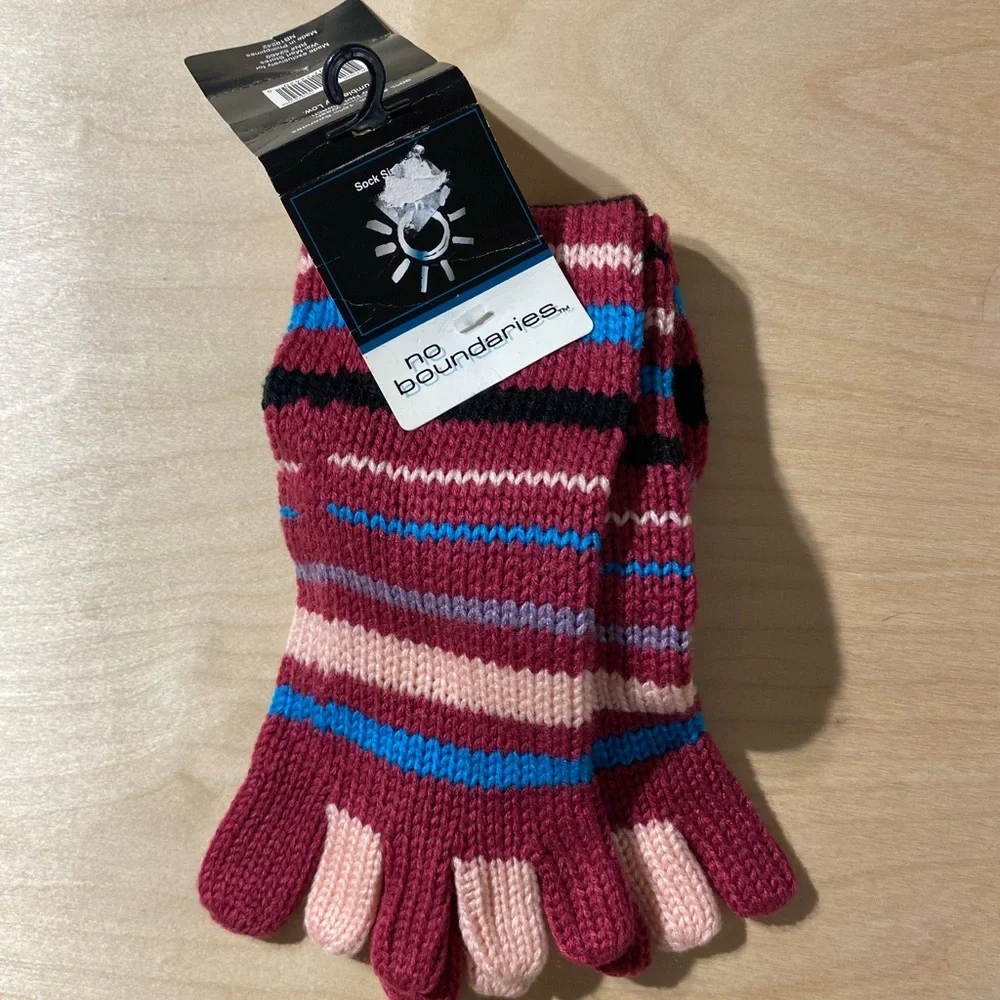 No Boundaries vibrant knit