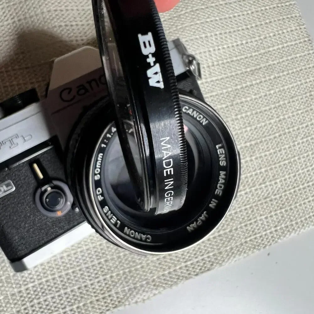 Canon FTb QL 35mm SLR‎ Film Camera FD 50mm f/1.4 S.C. Lens Made in Japan Vintage