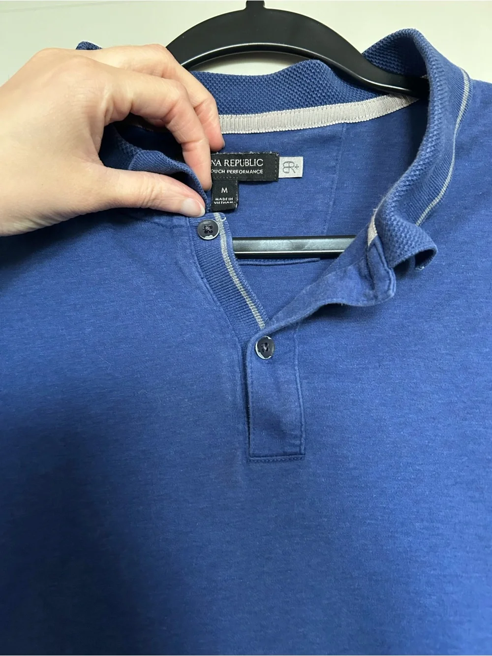 Banana Republic short cuffs