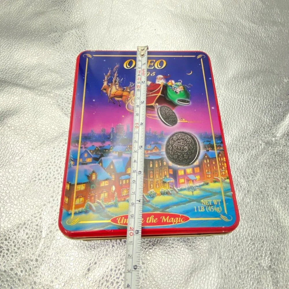 Vintage Oreo 1995 Christmas Collectible Tin Santa Sleigh Advertising‎ Decor