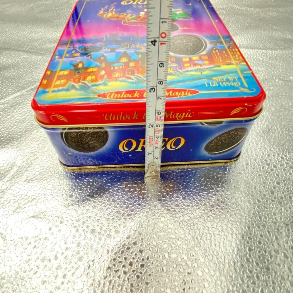Vintage Oreo 1995 Christmas Collectible Tin Santa Sleigh Advertising‎ Decor