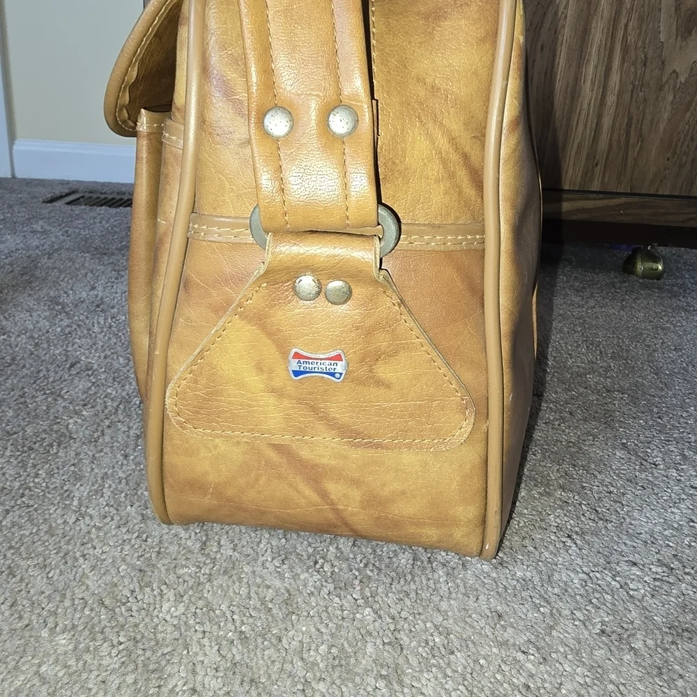 American Tourister retro vintage
