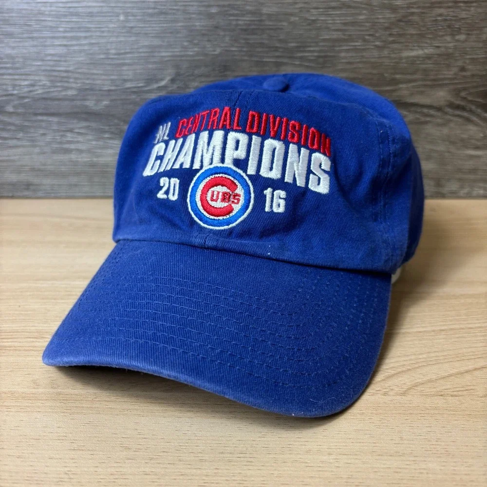 Chicago Cubs Hat Cap Strap Back Blue MLB Baseball 2016 Division Champions '47‎