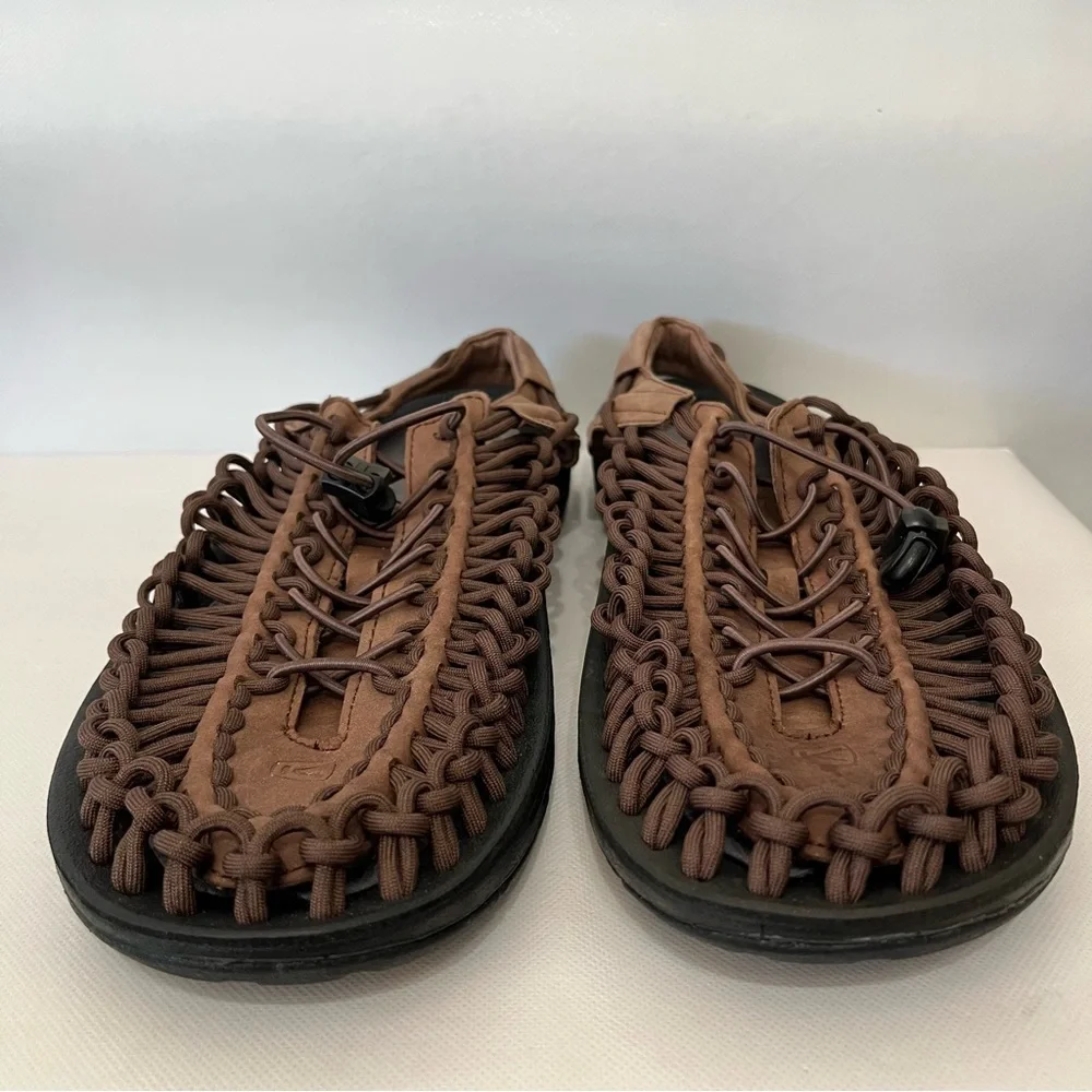 Keen men’s box size