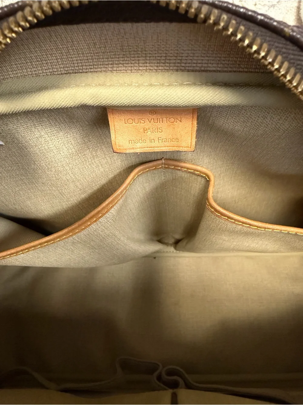 Pre-Loved Louis Vuitton Monogram Deauville