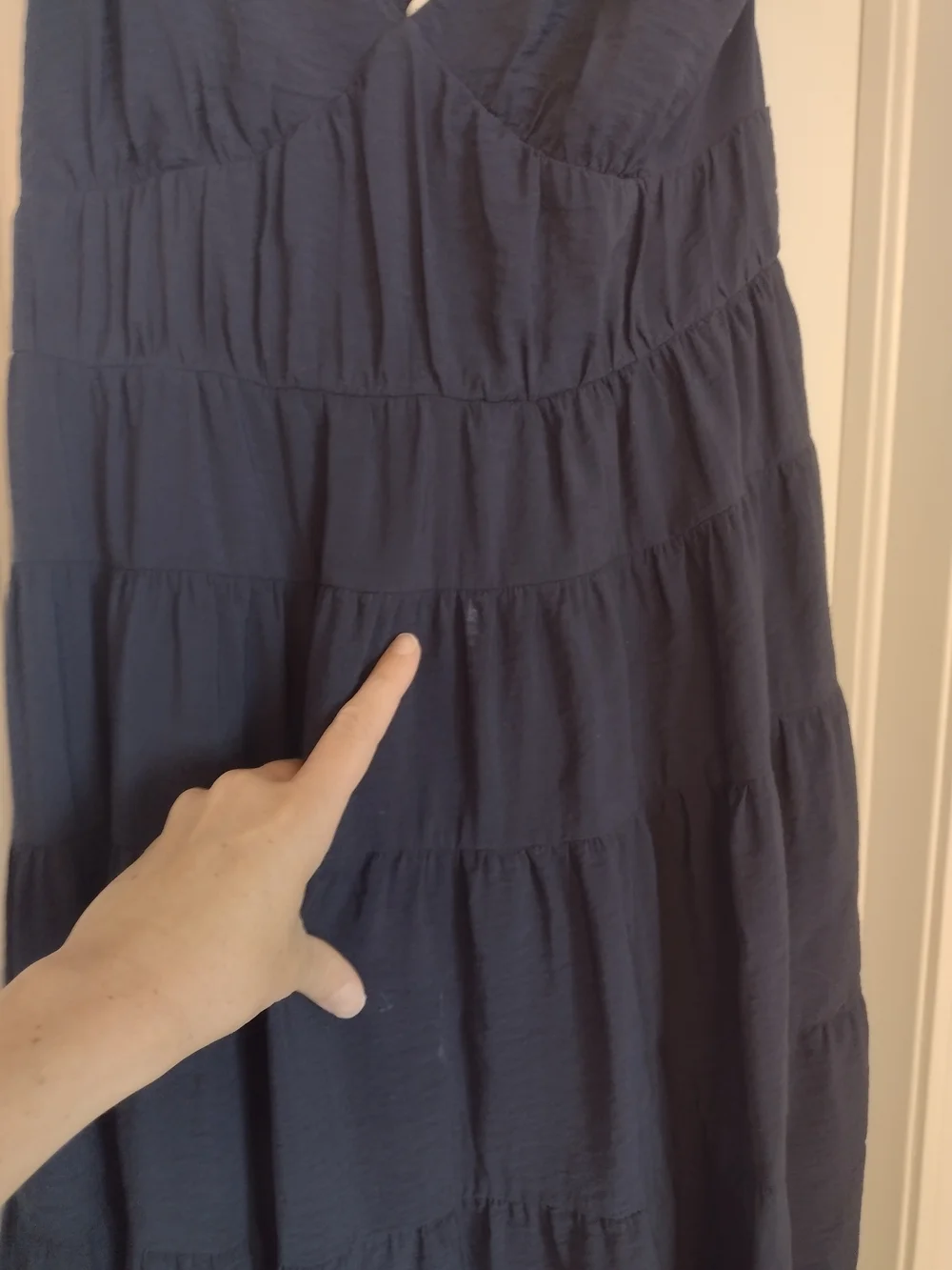 Abercrombie & Fitch sleek navy