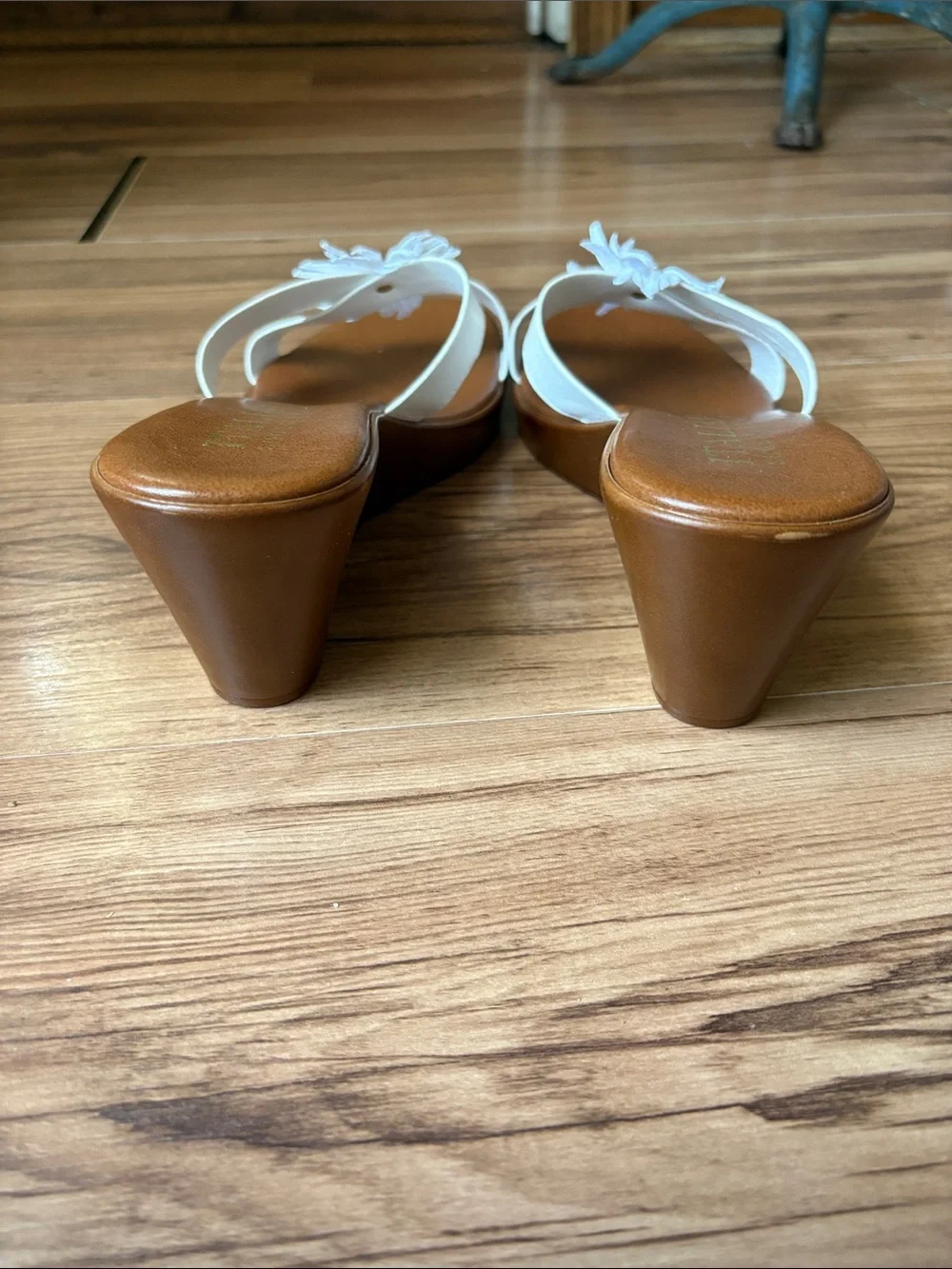 Italian Shoemakers chic slide