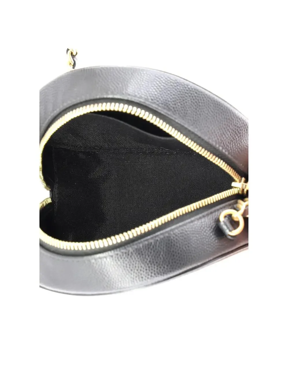 CHANEL elevate your