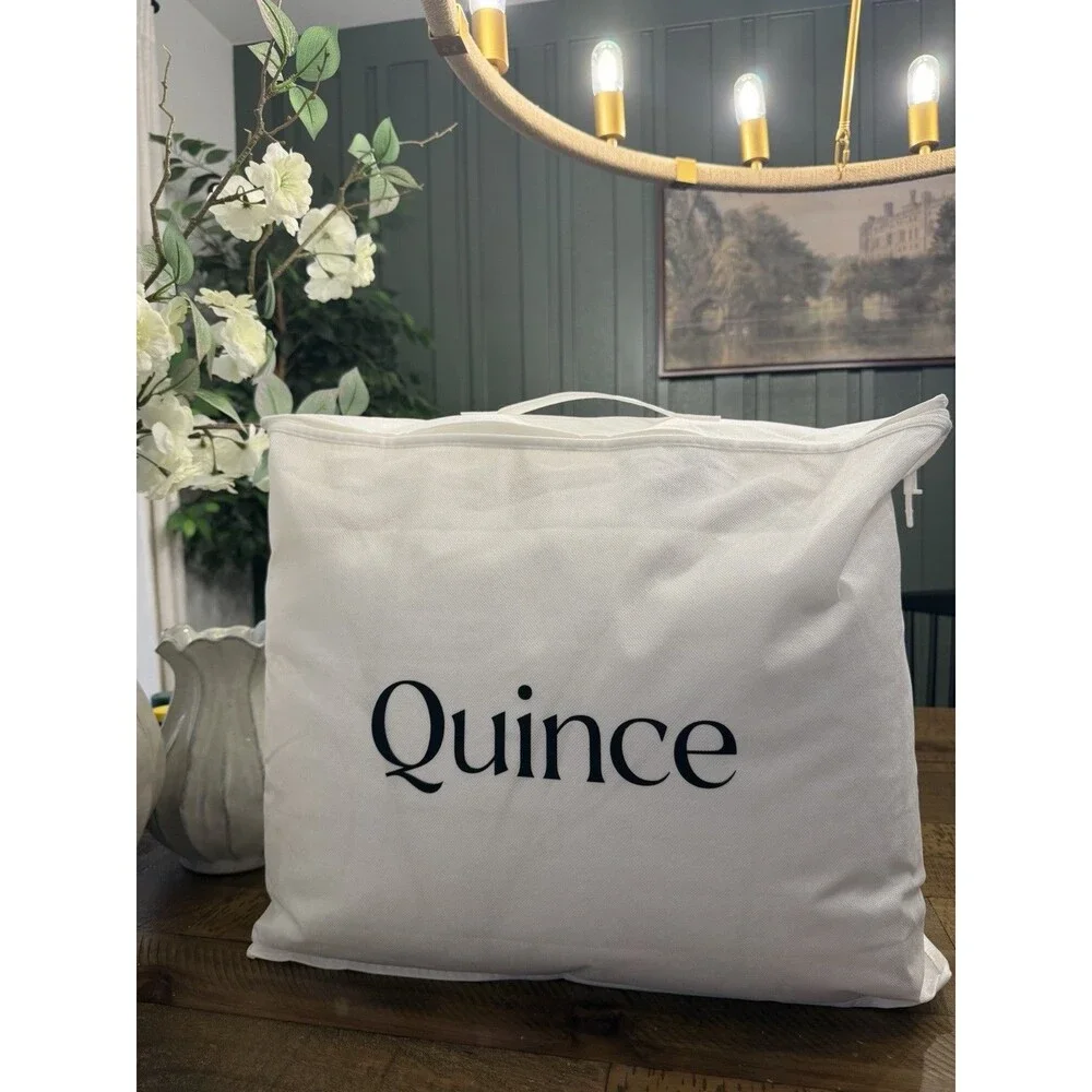 Quince Full/ Queen Premium Down Alternative Comforter Duvet White $134 Retail