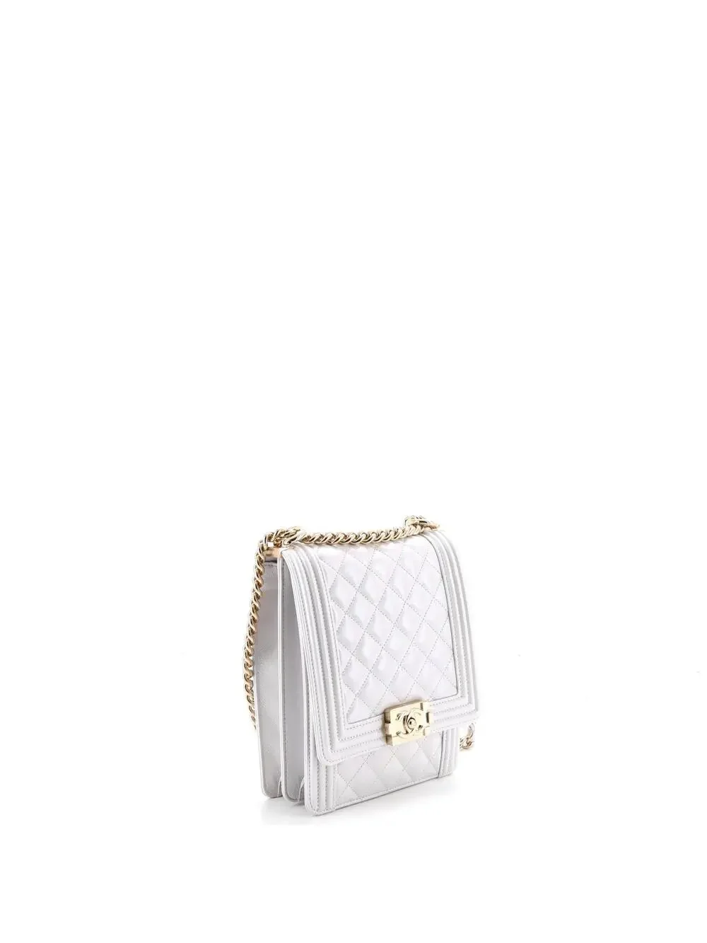CHANEL elevate your