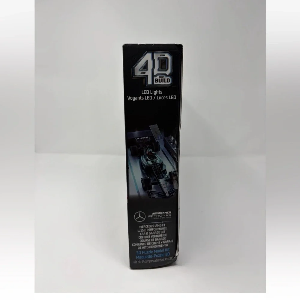 Mercedes AMG Petronas product 4d