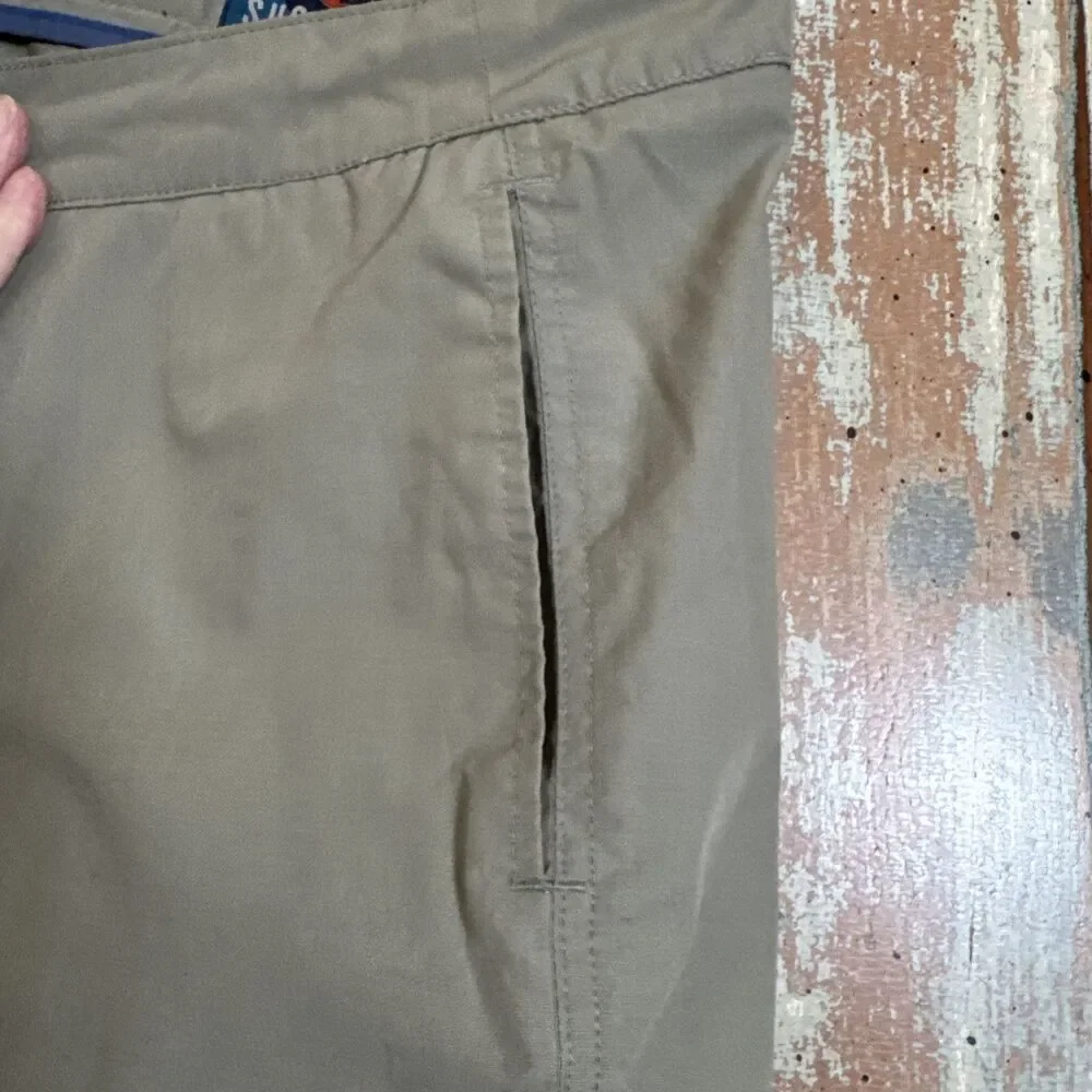 Faherty excellent khaki