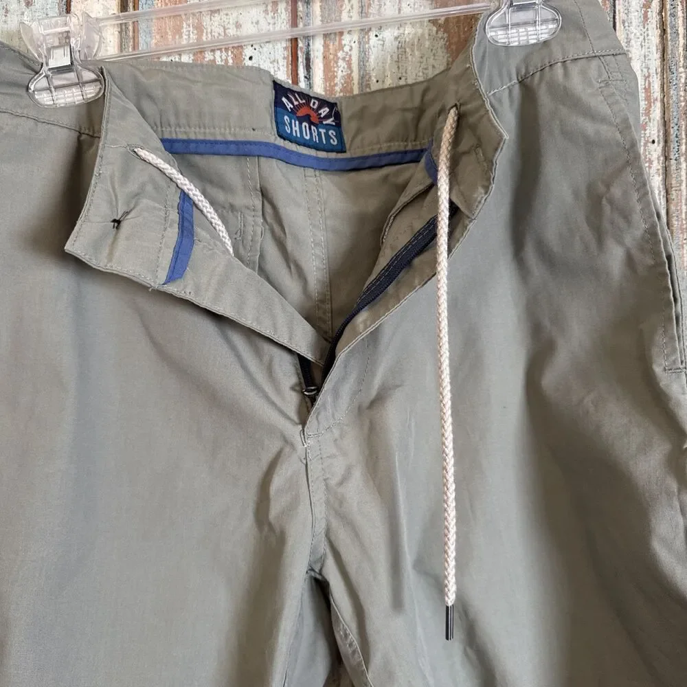 Faherty excellent khaki