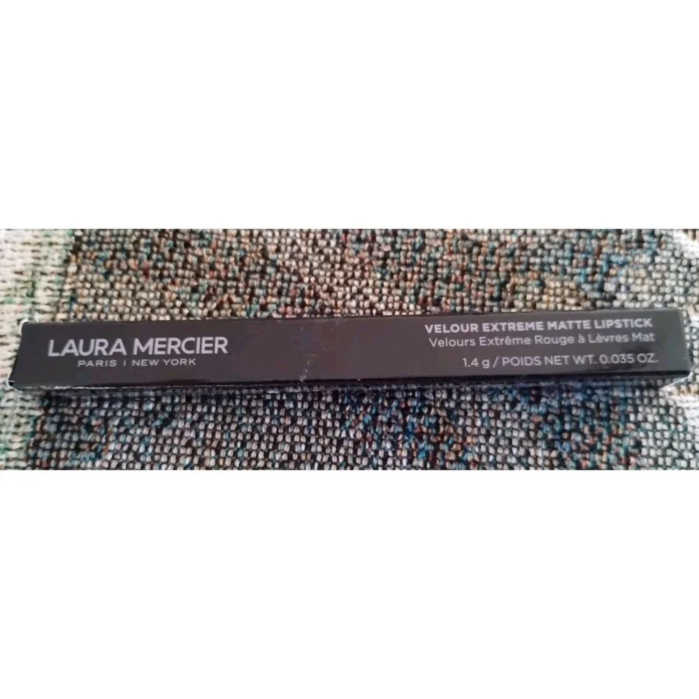 Laura Mercier Velour Extreme Matte Lipstick Shade 470 POWER Full Size 1.4g NEW