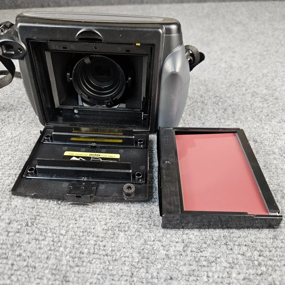 Fujifilm instax 210