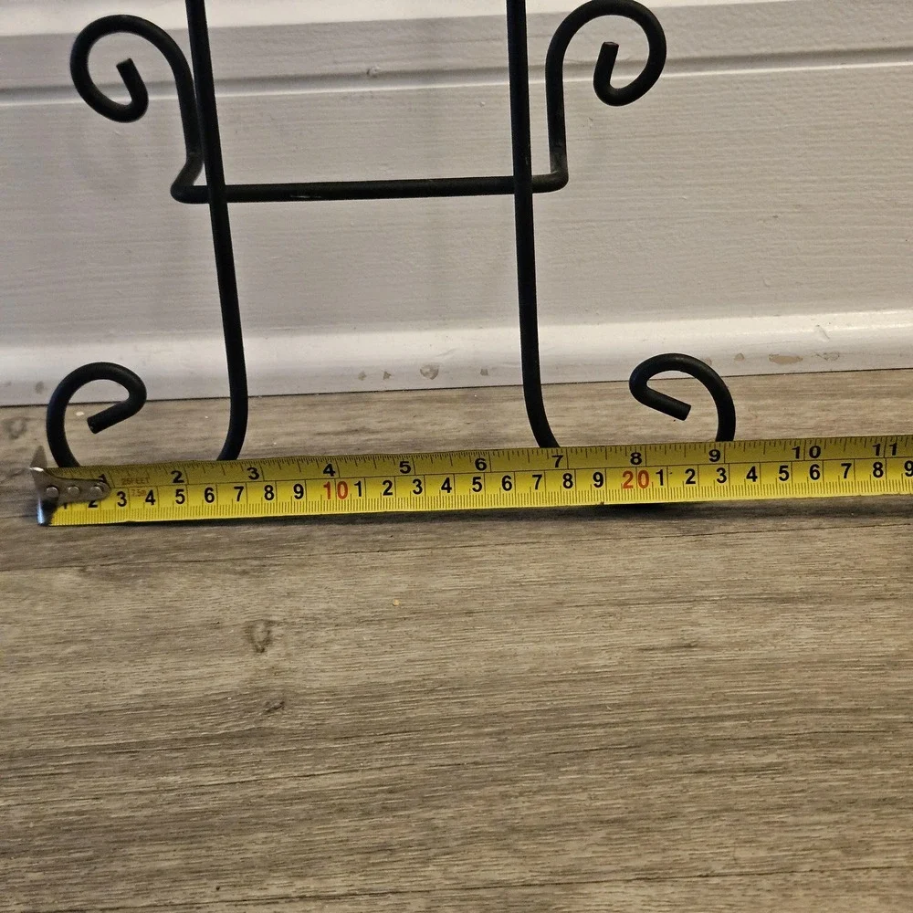 Vintage Black Metal Plate Rack: 4-Tier European Cottage Kitchen Decor