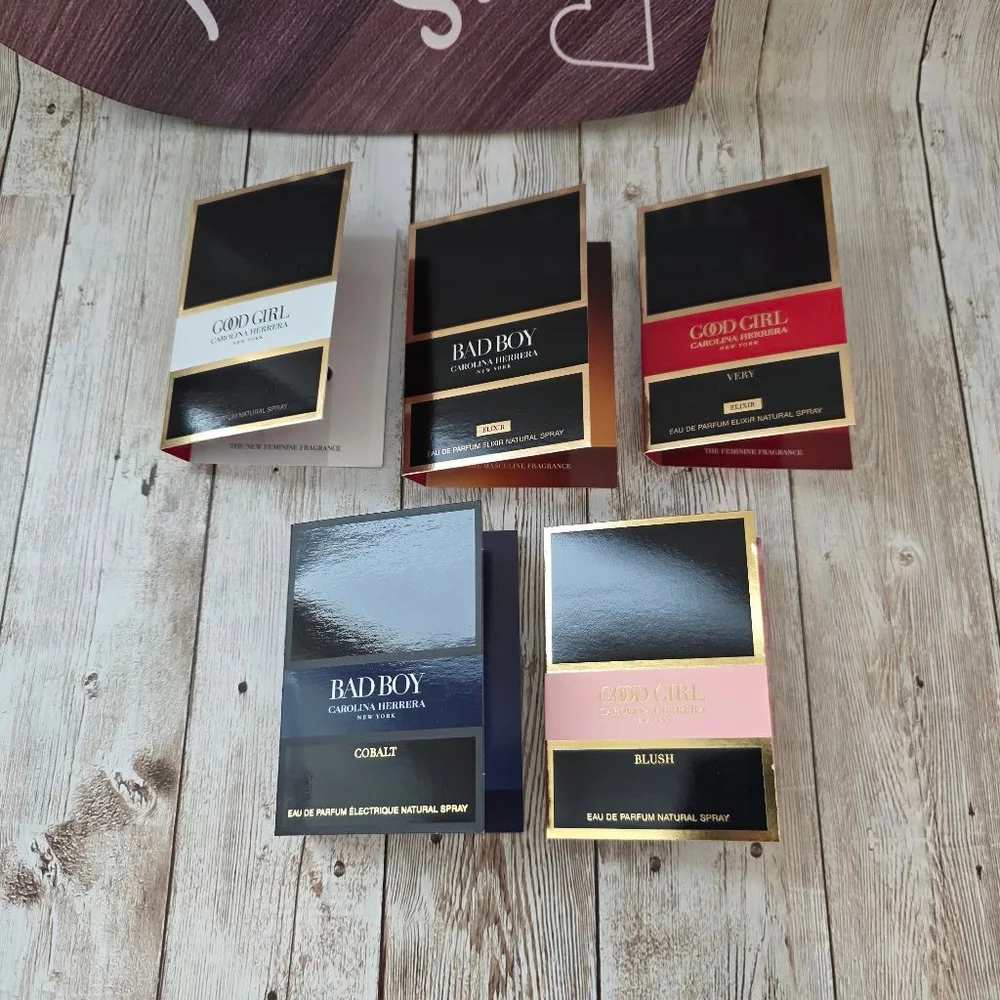 Unisex Carolina Herrera Samples