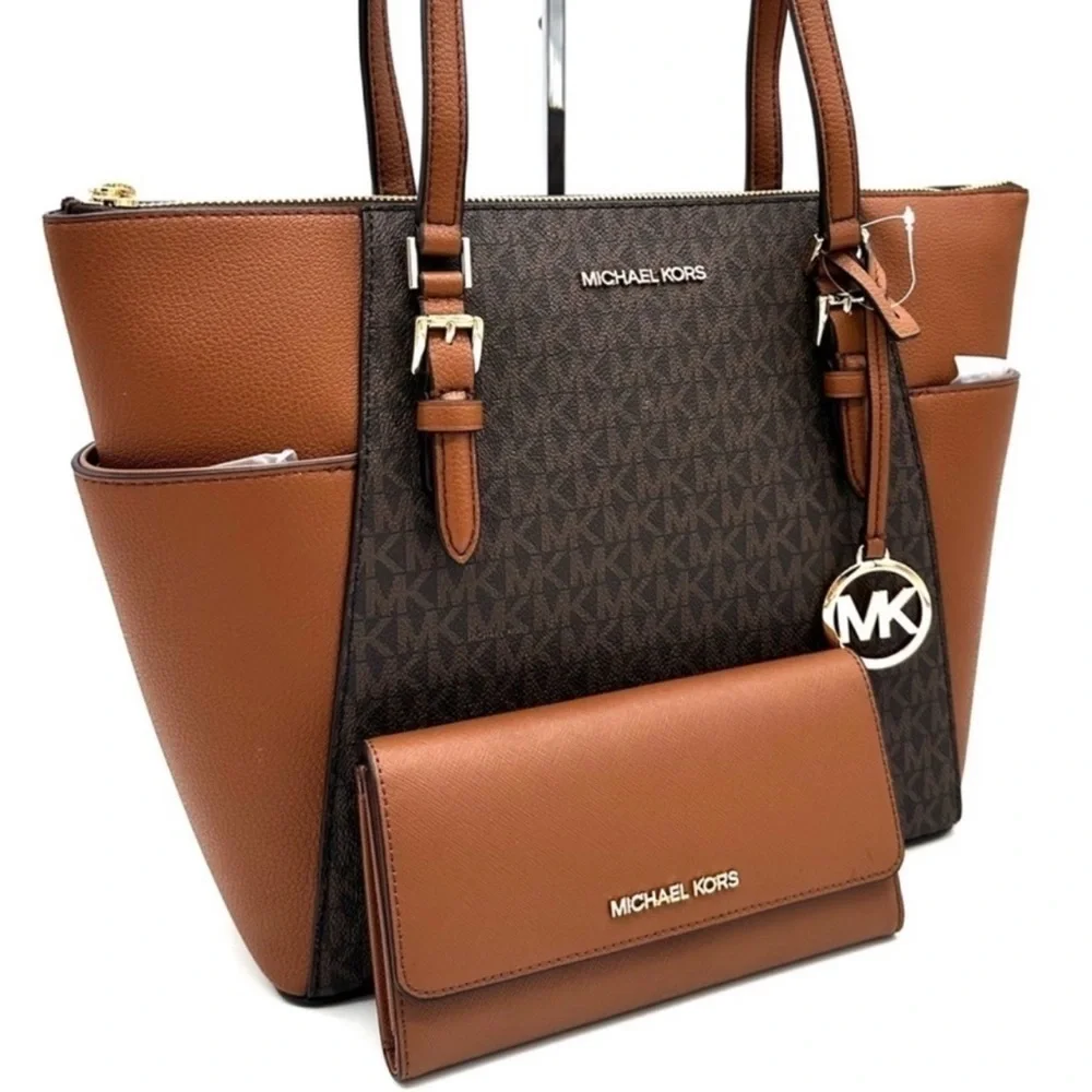 Michael Kors shipping 100%