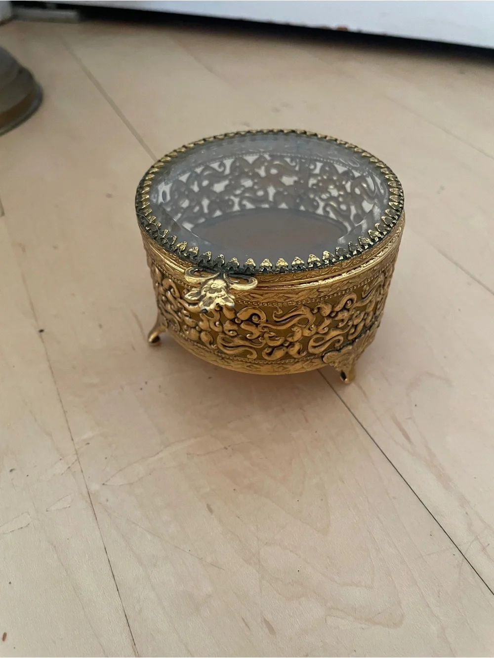 Vintage Gold Ormolu Beveled Glass Jewelry Casket Round Filigree Trinket Box 3