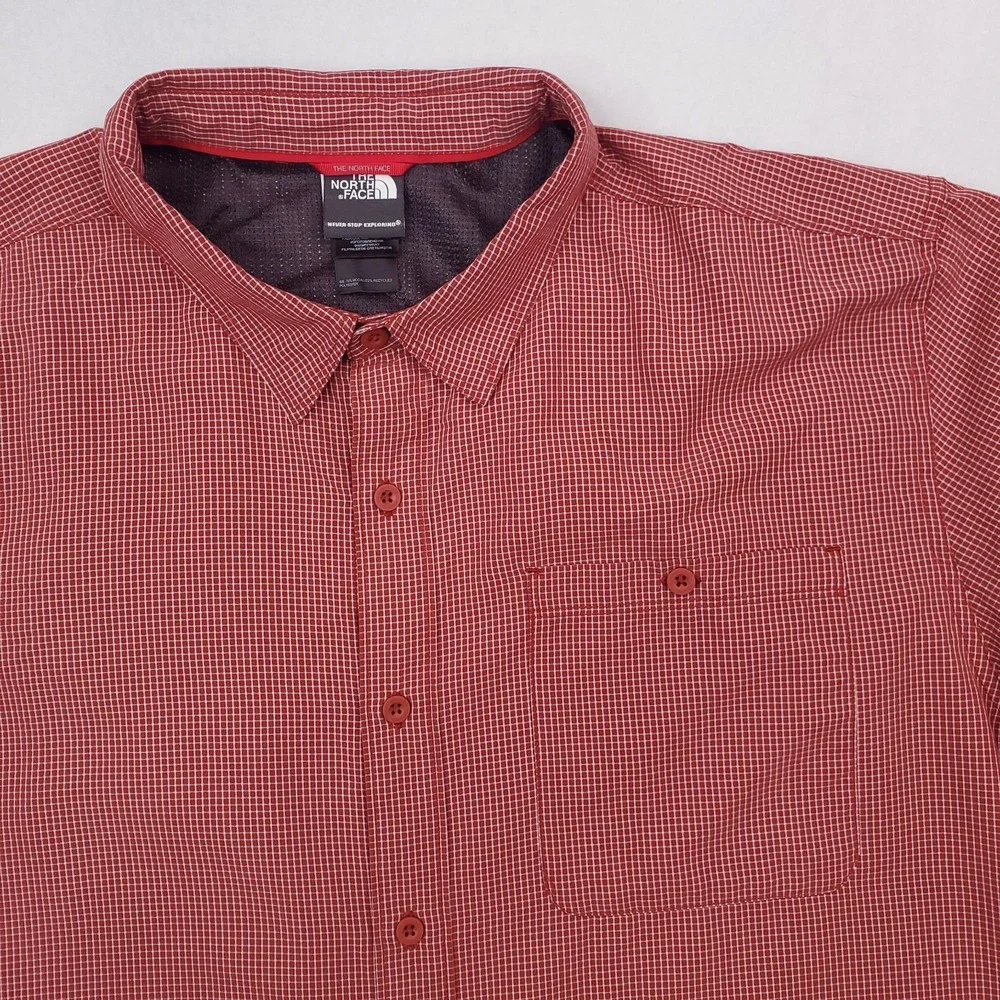 North Face Shirt Mens XXL Red Graph Check Button Up Short Sleeve Outdoor