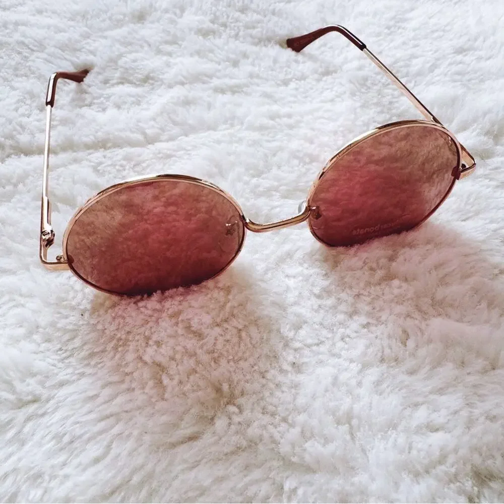 Stylens embrace timeless