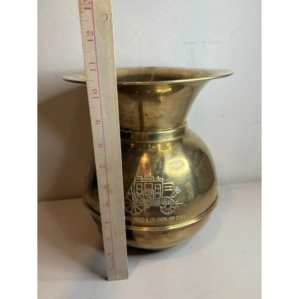 Vtg Wells Fargo & Co Overland Stage Brass Spittoon Bucket 11
