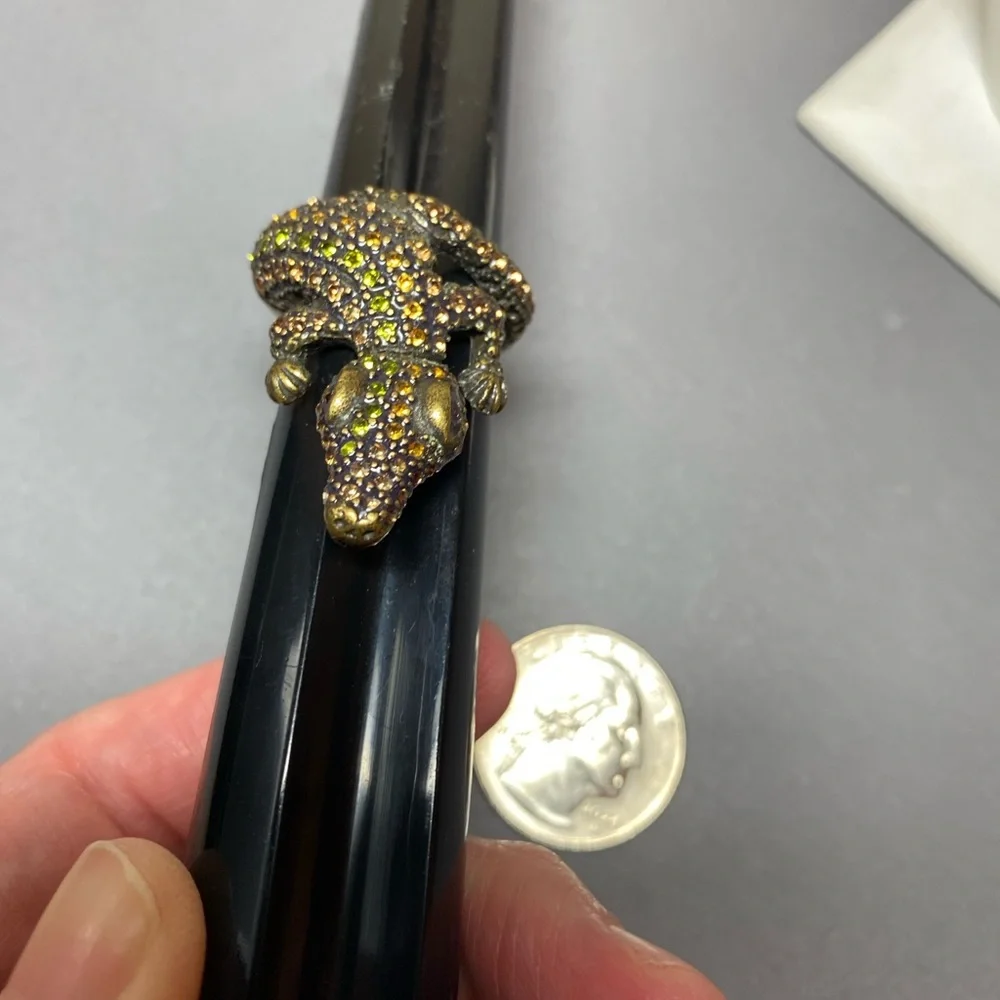 N/A costume jewelry