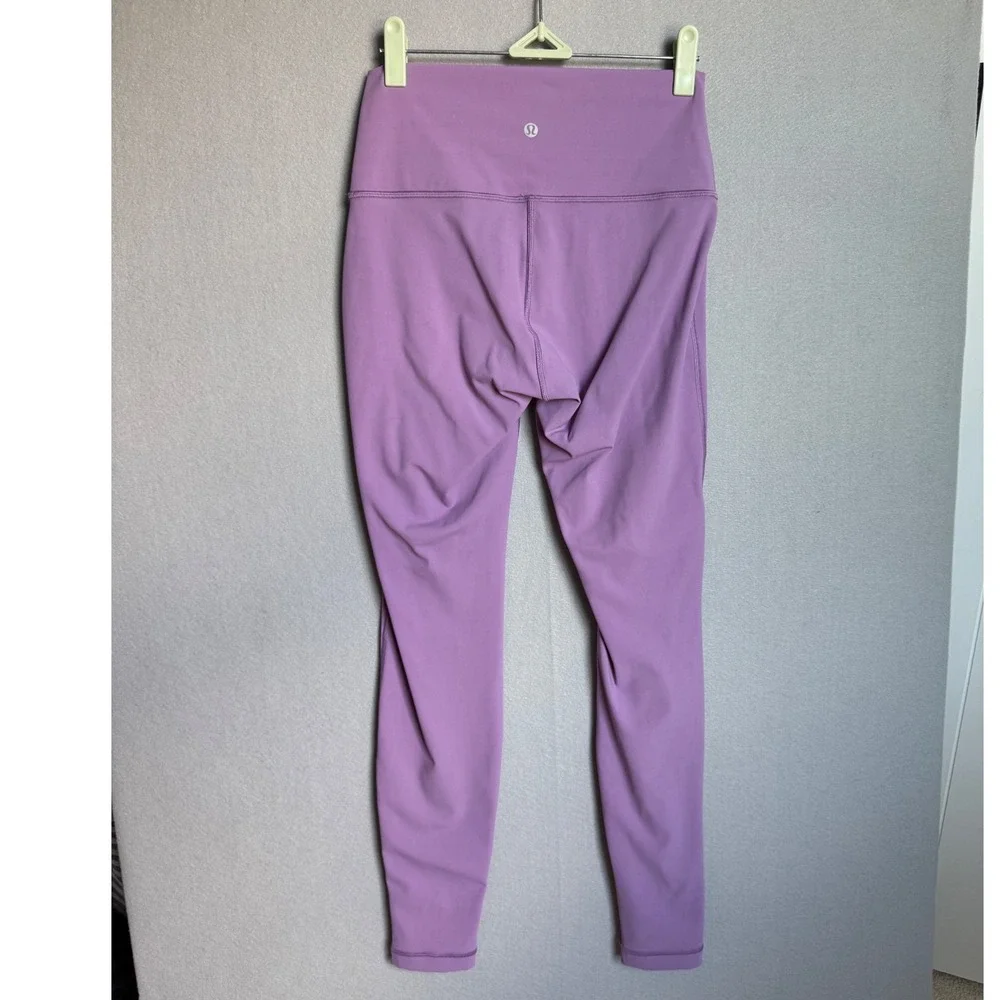 Lululemon Wunder Under Womens 6 Wisteria Purple High Rise 28