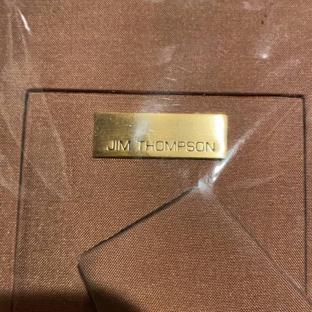 - 🤗NWT Jim Thompson Silk Picture Frame