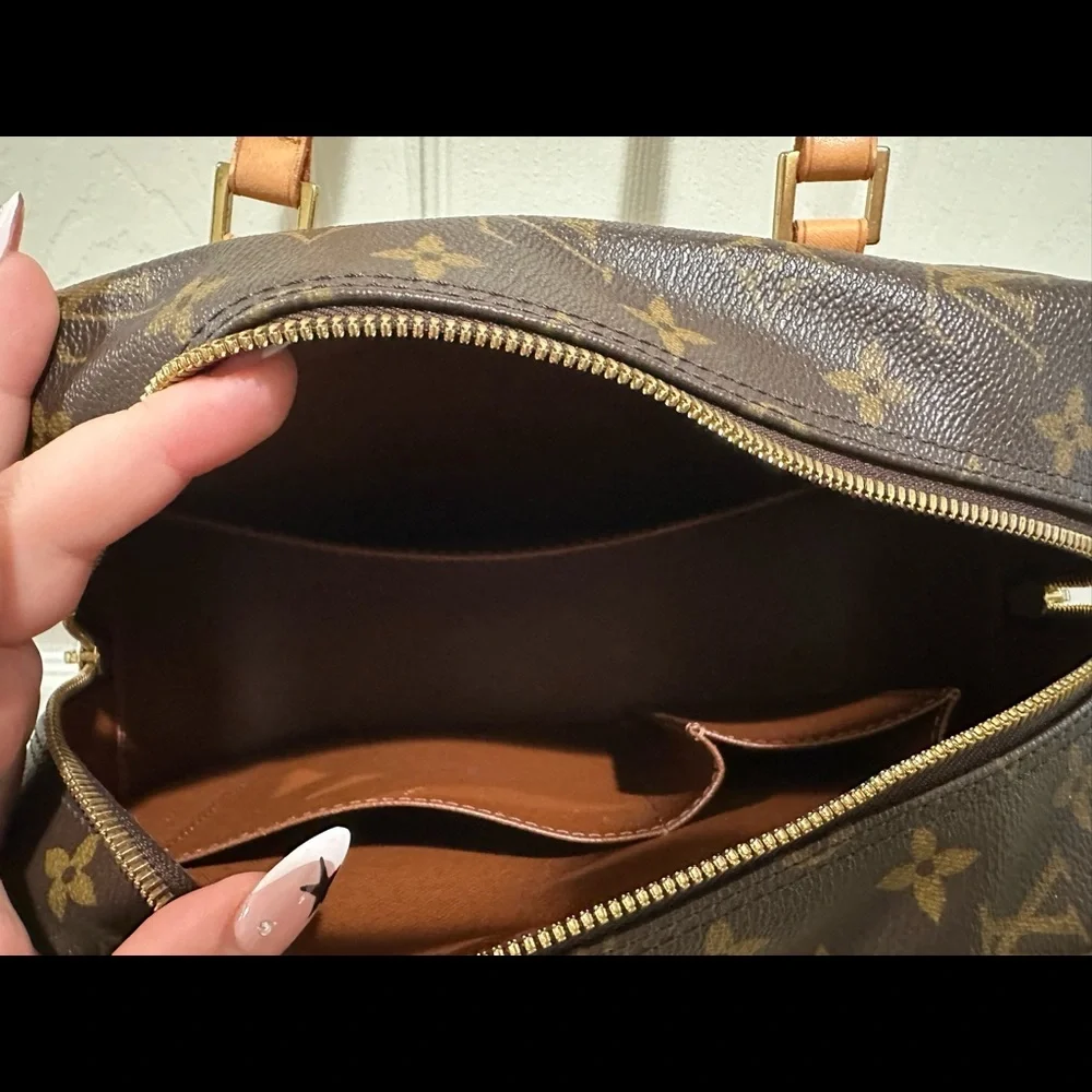 Louis Vuitton like new