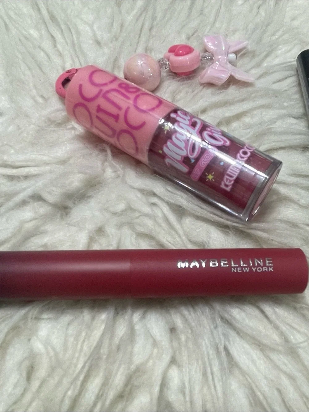 Maybelline gloss liner are